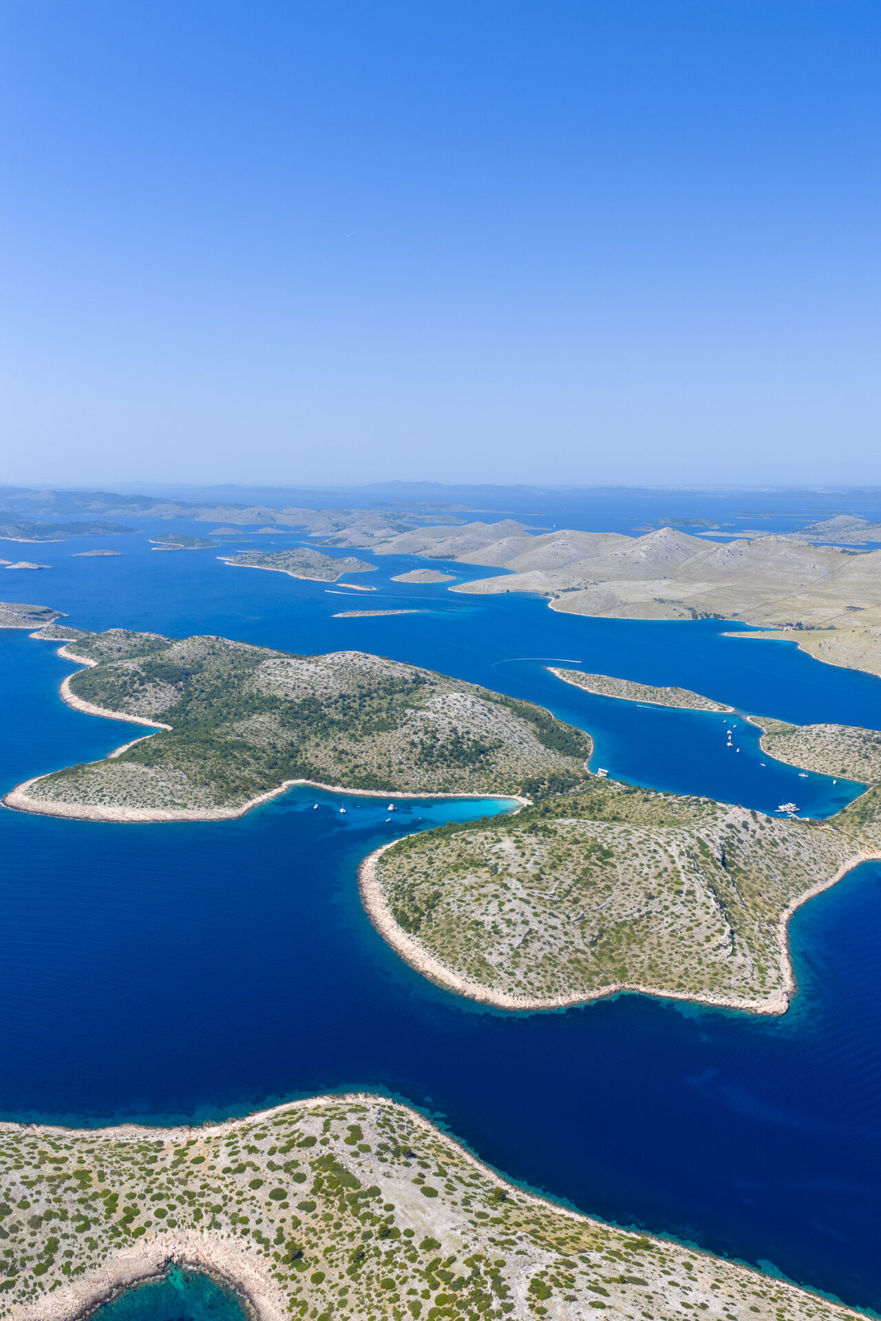 Gallery img - https://boattourzadar.sutra-cms.com/wp-content/uploads/2025/04/DJI_20250608150850_0268_D.jpg