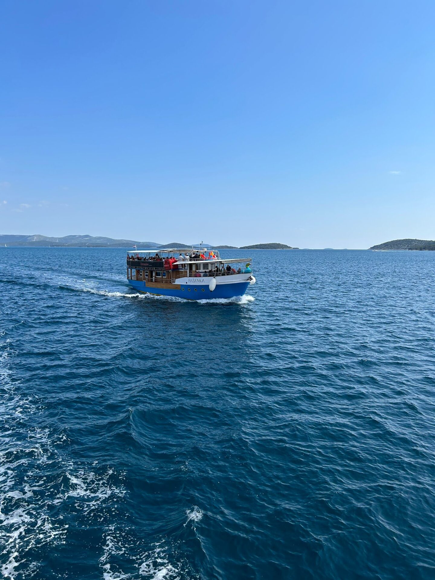 Gallery img - https://boattourzadar.sutra-cms.com/wp-content/uploads/2025/04/IMG-20230509-WA0008.jpg
