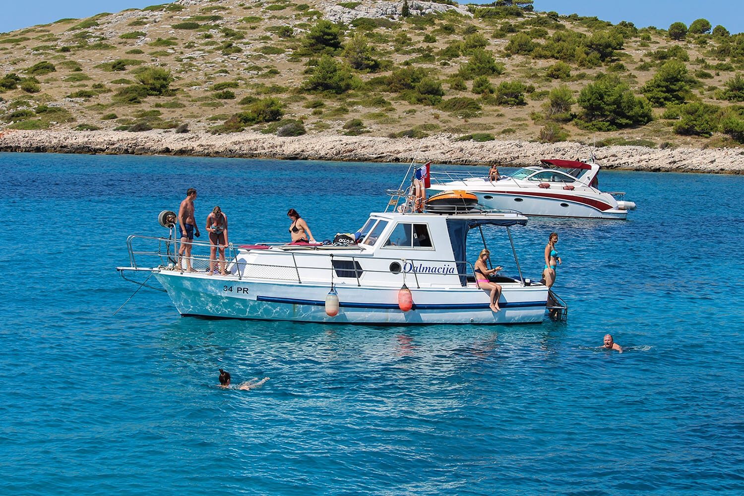 Gallery img - https://boattourzadar.sutra-cms.com/wp-content/uploads/2025/07/WhatsApp-Image-2025-07-04-at-11.04.54.jpeg