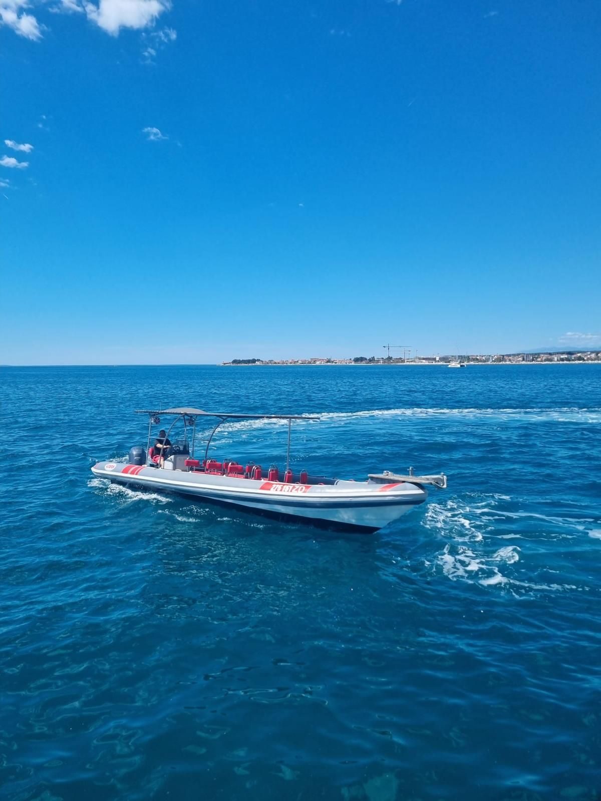 Gallery img - https://boattourzadar.sutra-cms.com/wp-content/uploads/2025/07/WhatsApp-Image-2025-07-19-at-13.22.39-1.jpeg